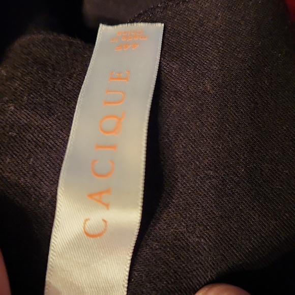 Cacique Front Closure Bra - Picture 6 of 8